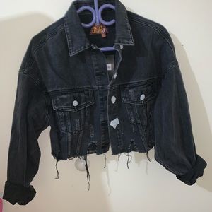BRAND NEW black distressed cropped jean jacket